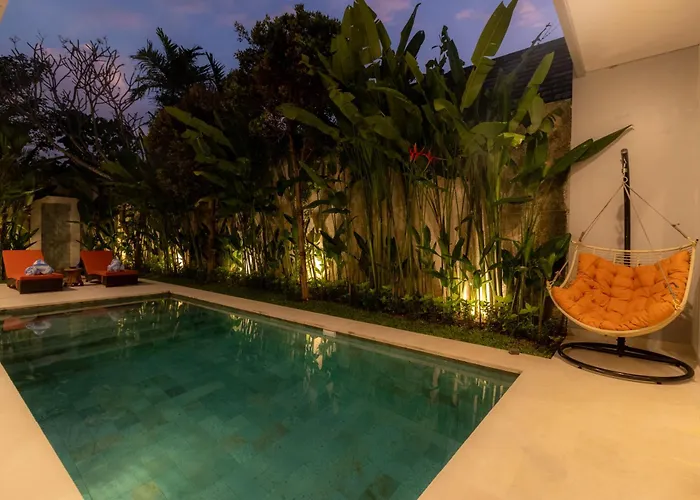 Suka Damai Peaceful 2 Bedroom Getaway Villa Seminyak